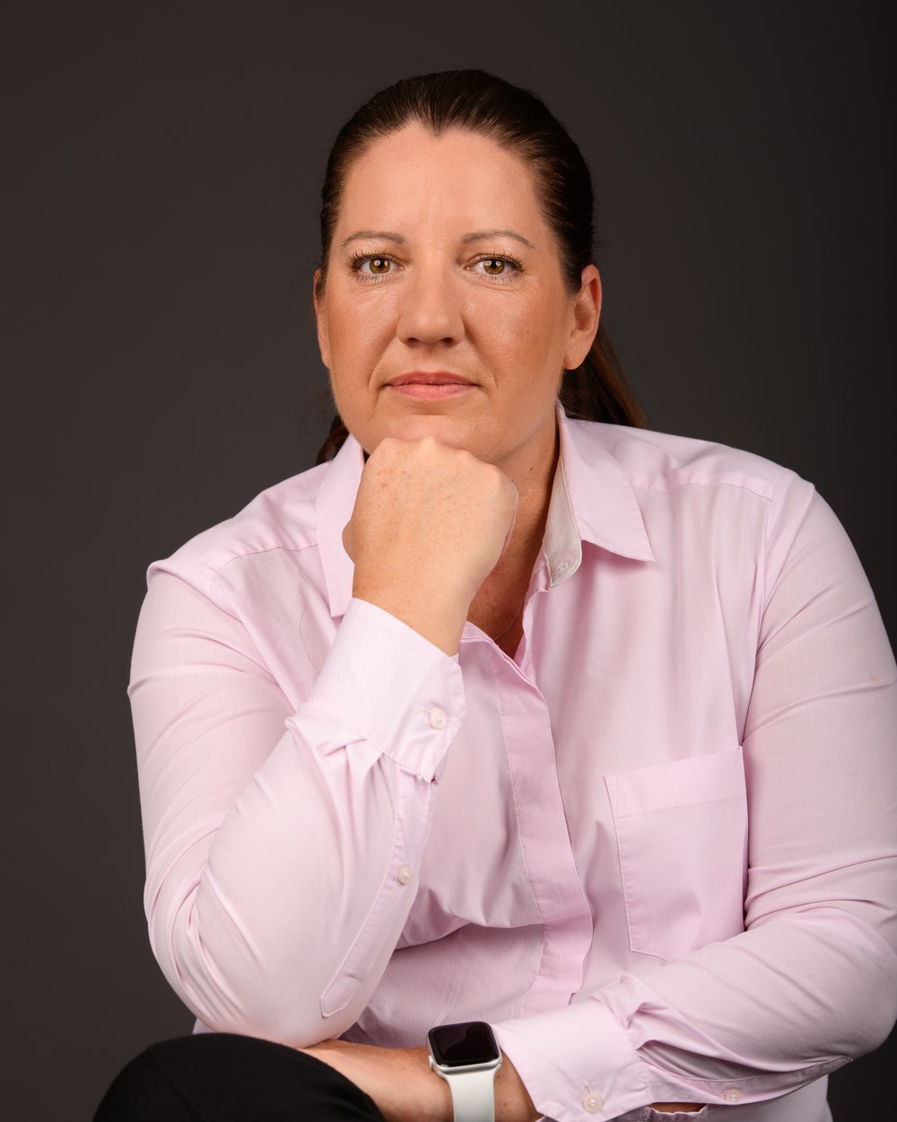 Holló Bernadett